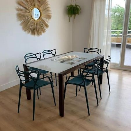 Au 154 Bis - Joli Appartement Avec Grande Terrasse Et Proche De La Plage A Malo ダンケルク エクステリア 写真